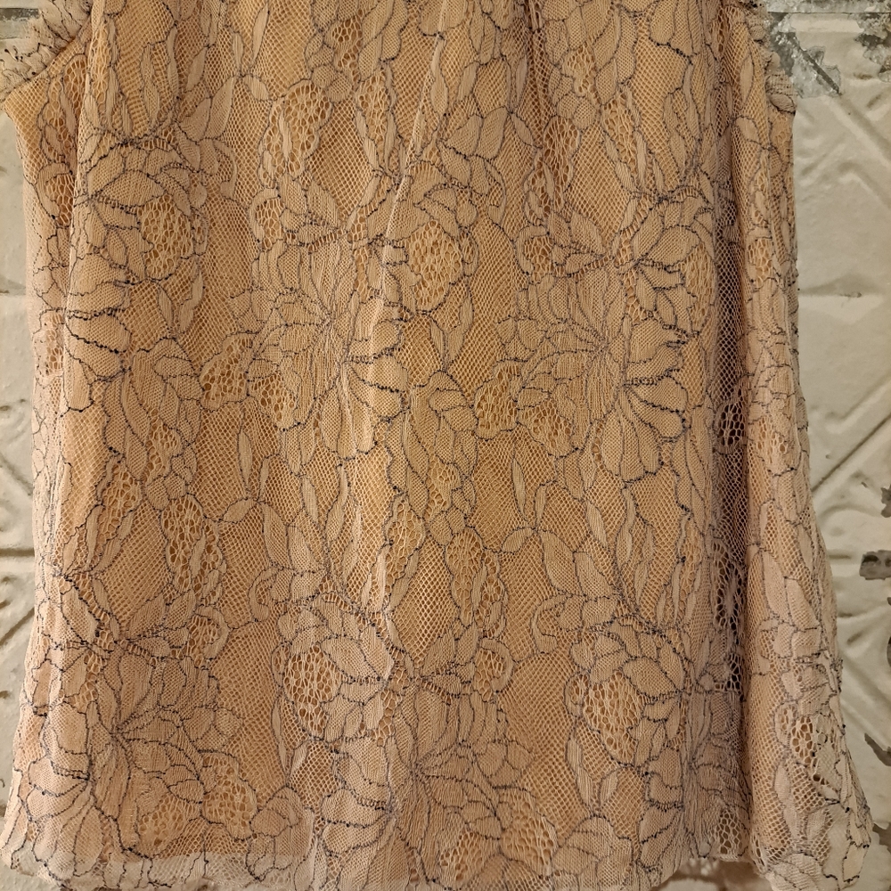 WAYF LACE FLORAL TANK TOP IN SIZE M - Picture 7 of 12